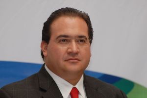 Estados/ Reprobable, basificación de miles de trabajadores en Veracruz: diputados PAN
