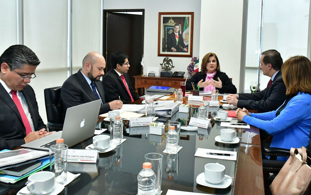 SFP reporta ante CCE mejoras en trámites a nivel federal
