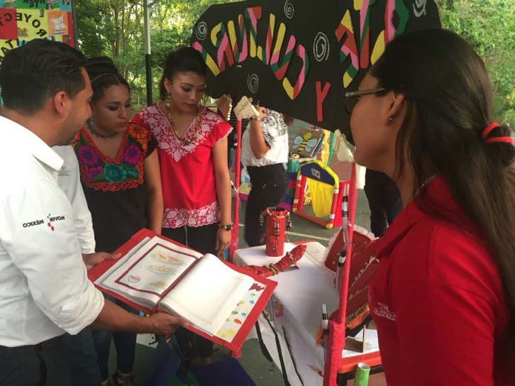 Apoyan caravaneros la labor educativa del Conafe en Campeche