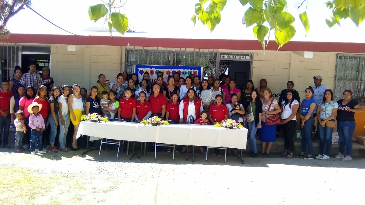 Entrega Conafe en NL material didáctico, útiles escolares y presenta a LEC en sus comunidades
