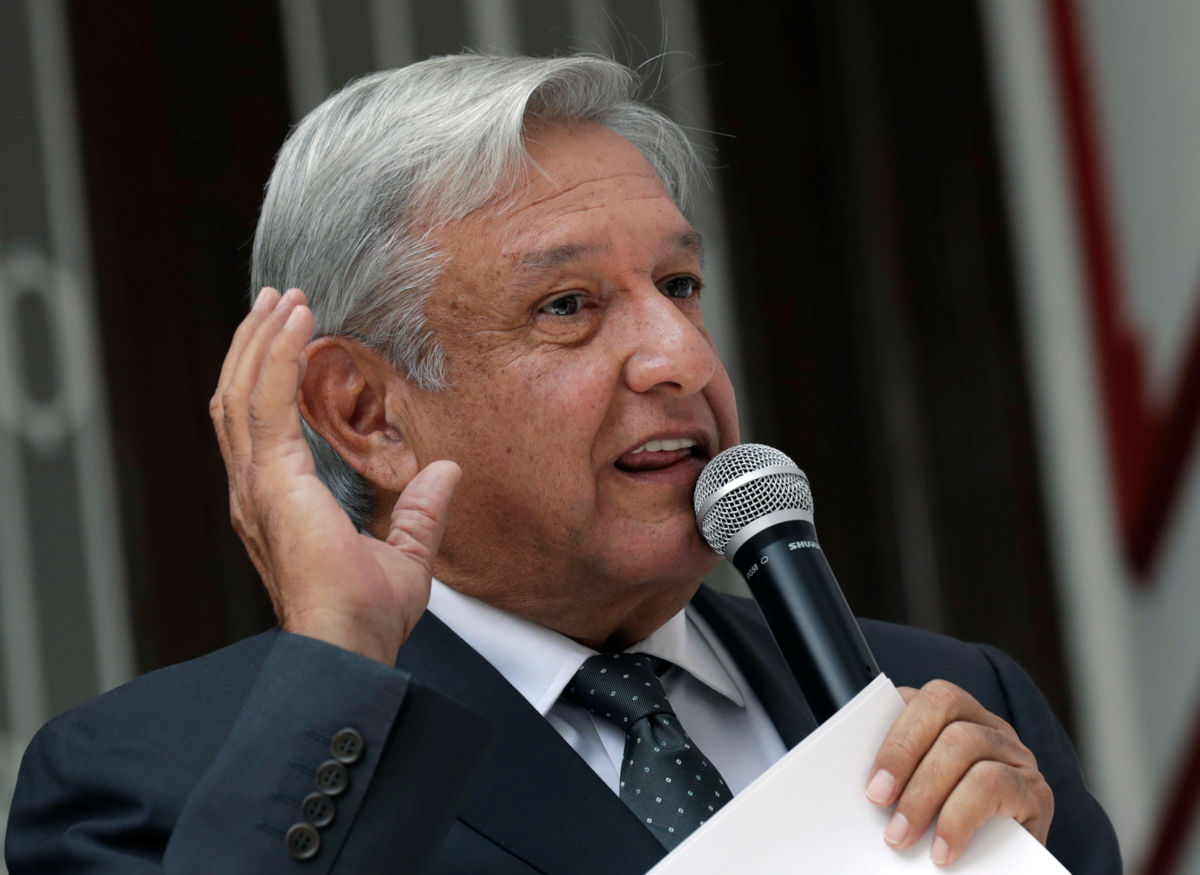Economía / Moody’s prevé inercia de política económica en primer año del gobierno de AMLO