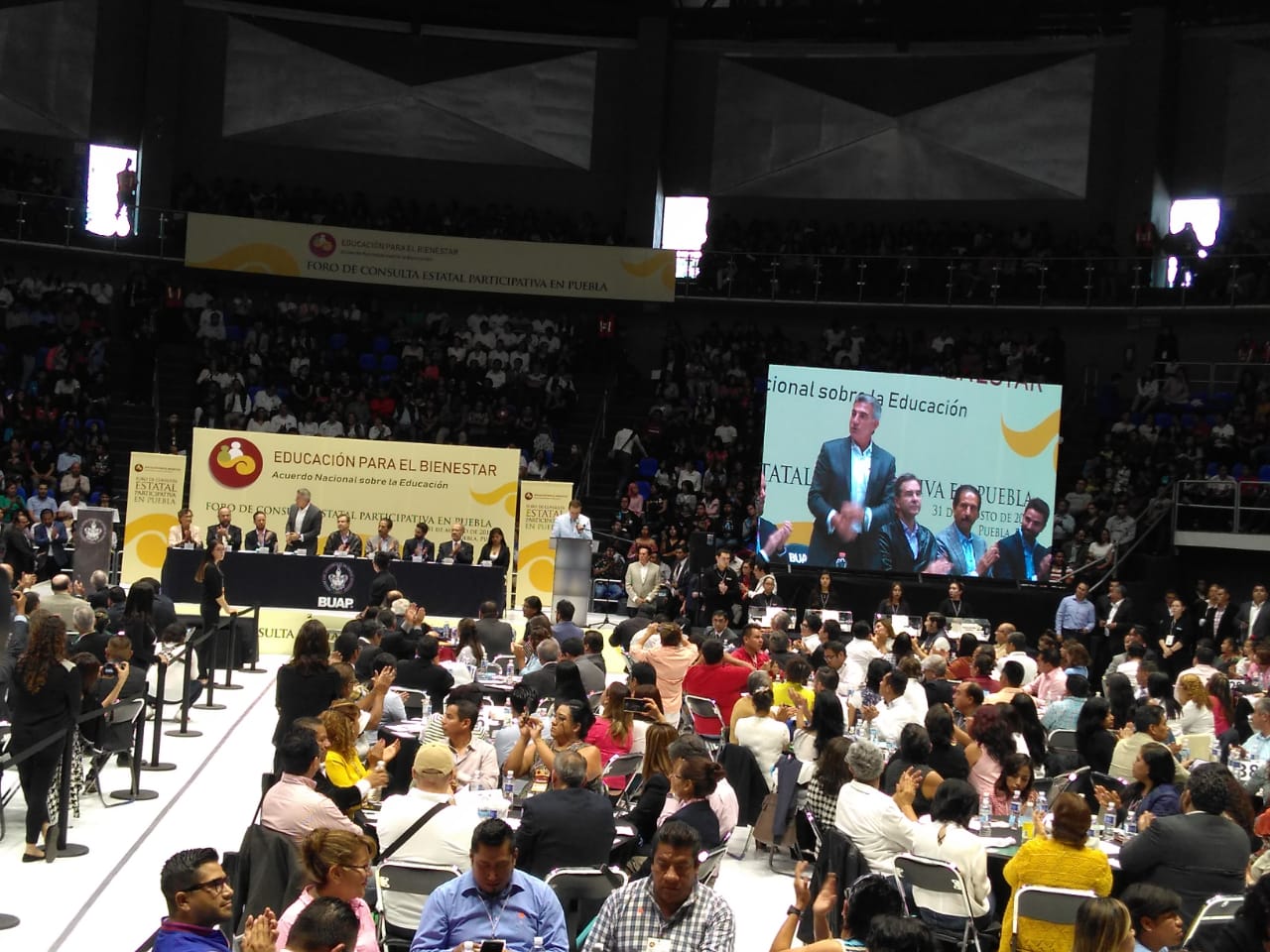 Participó Conafe en el Foro Consulta Estatal Participativa en Puebla convocado por AMLO