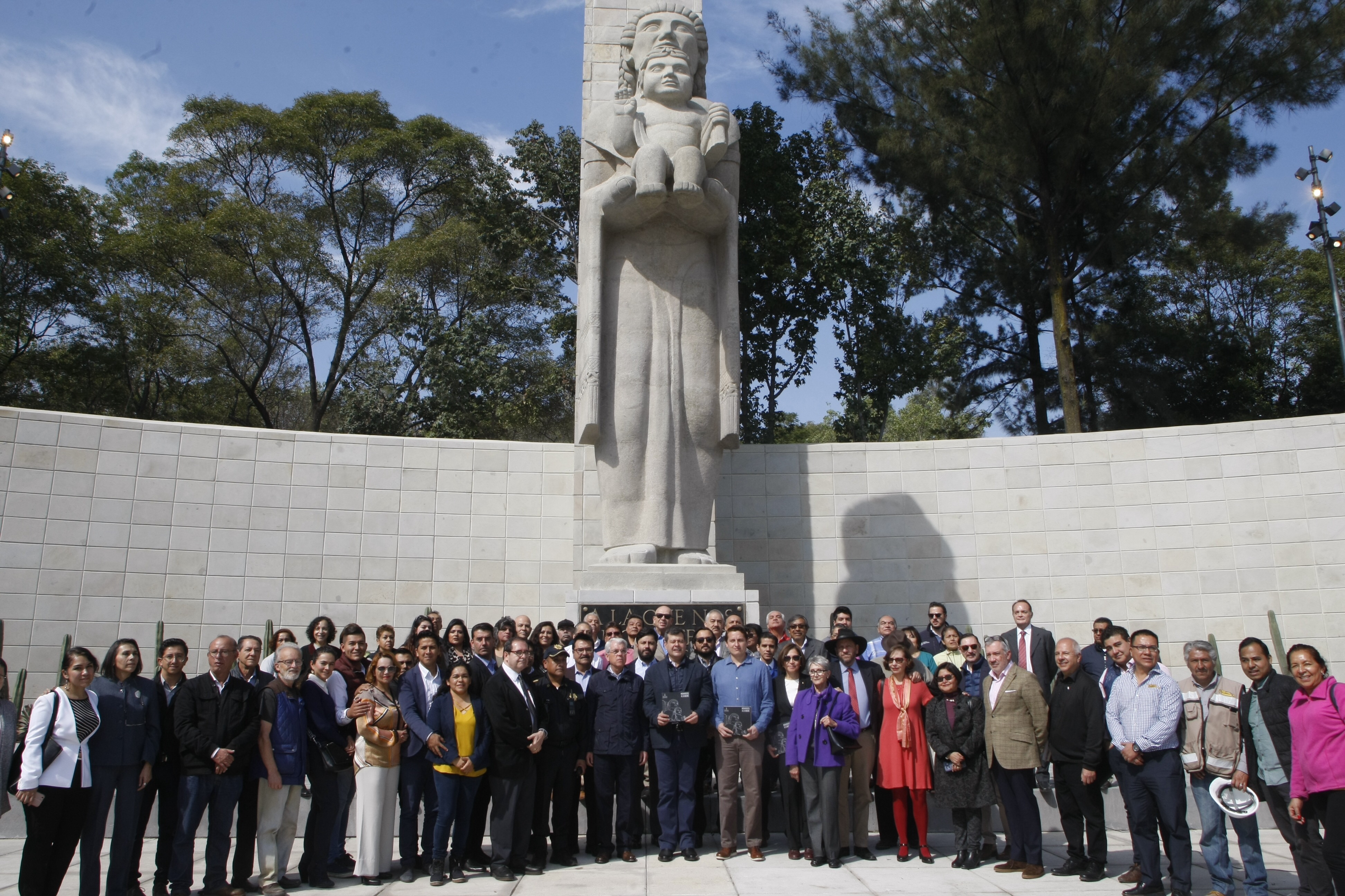 ENTREGA GCDMX RESTAURACIÓN DEL MONUMENTO A LA MADRE Y AVANCE DE OBRA DE REHABILITACIÓN DEL JARDÍN DEL ARTE