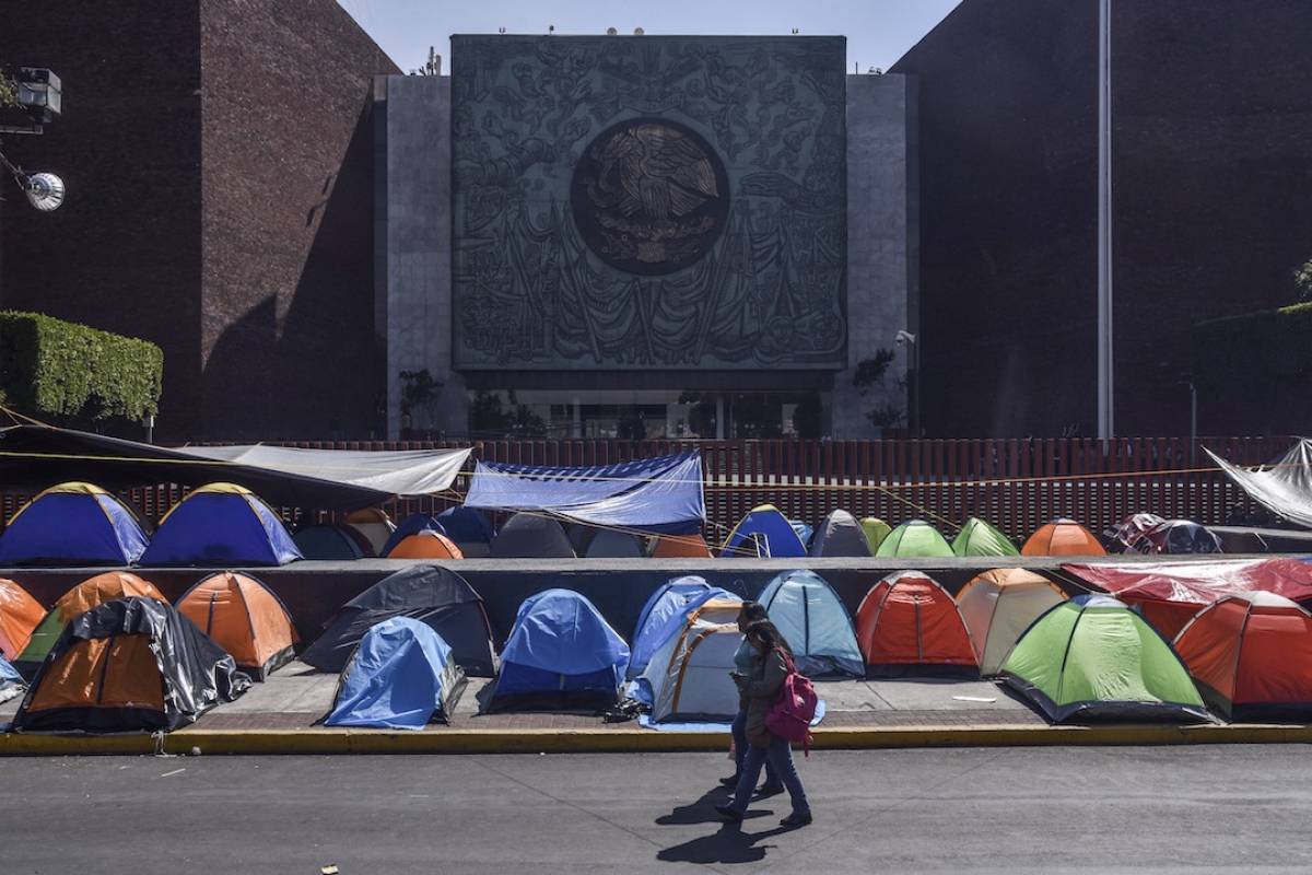 LÍDERES POLÍTICOS/REFORMA EDUCATIVA