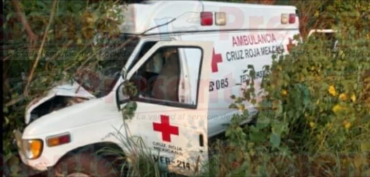 Y no es martes «13». Lo atropellan, y al ser trasladado al hospital se volcó la ambulancia