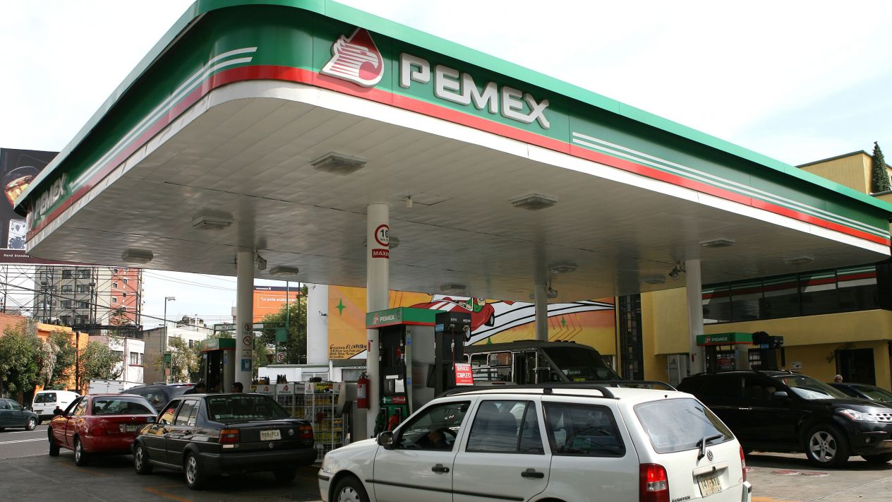 Bonos de Pemex en Picada