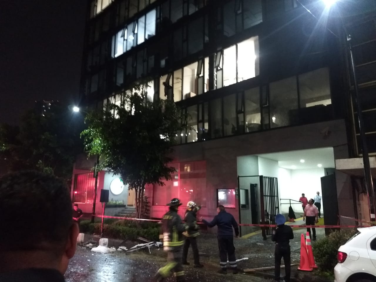 Afectaciones por vientos y lluvias provocó 20; árboles caídos