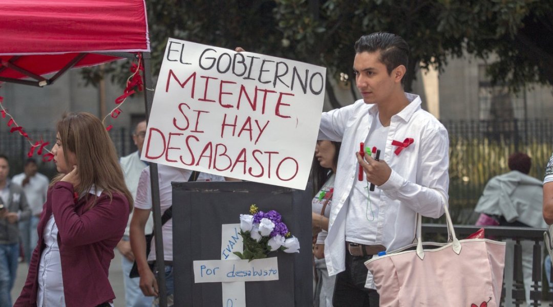 LÍDERES POLÍTICOS/DESABASTO