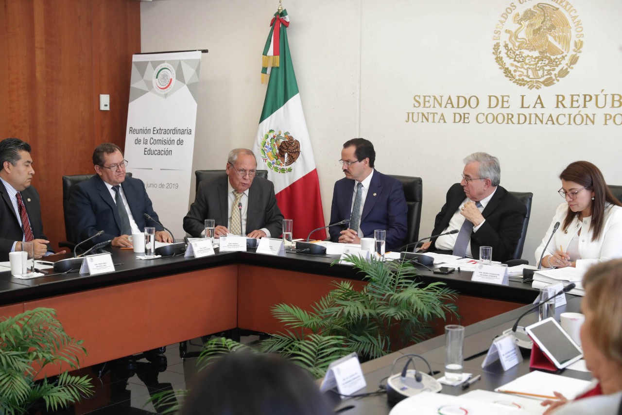 Avalan en el Senado a 66 aspirantes para integrar el Organismo para la Mejora Continua de la Educación