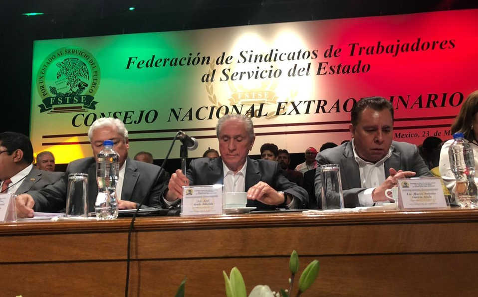 Sindicato de Burócratas Rechaza Incremento Salarial Anunciado por Urzúa