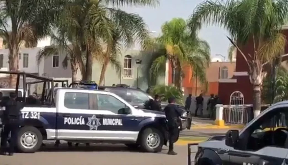 Tras asesinato de Agente se desencadena balacera en Tlajomulco, Jalisco