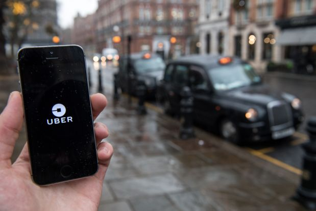 Como Inicio el Conflicto Entre los Uber y los Taxis legales en la CDMX