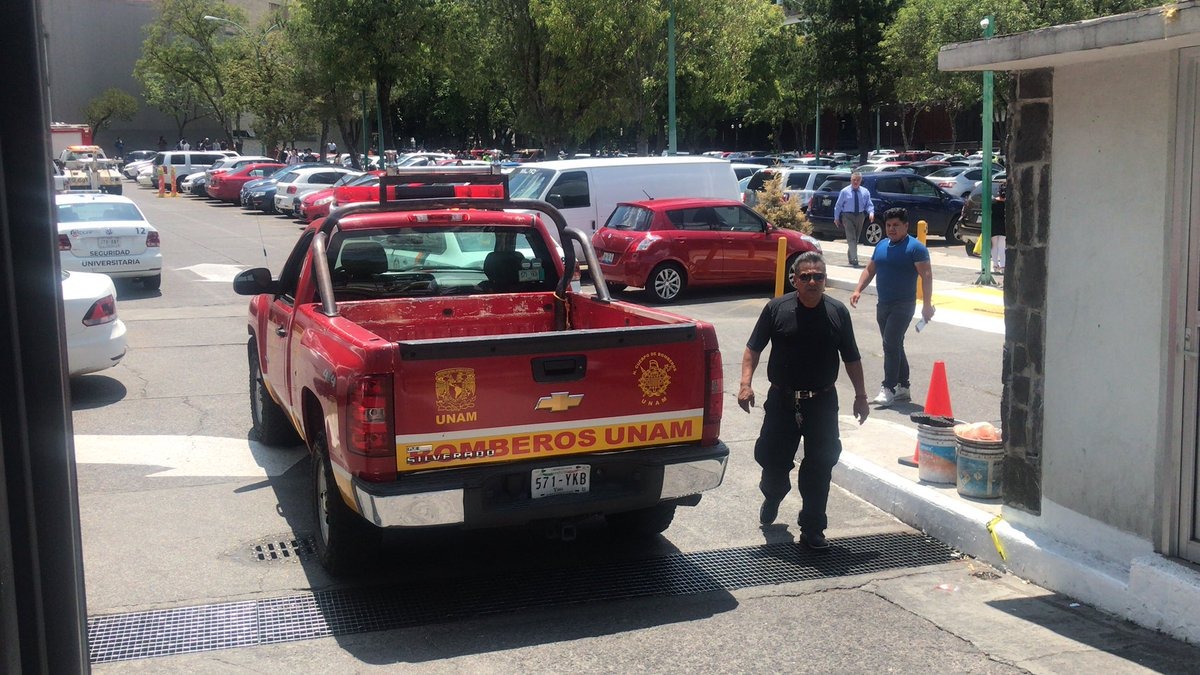 Ayudan a niña extraviada el la alcaldía de Venustiano Carranza