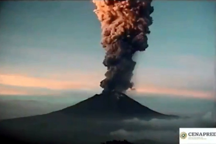 Nueva explosión del el Popocatépetl ahora fue de 4 km de altura