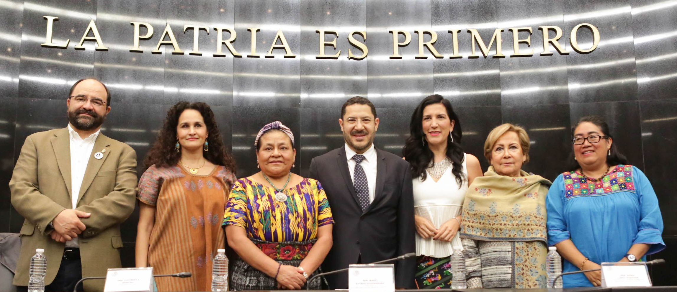 Firman convenio Senado y Asociación Menchú Tum para fortalecer derechos de pueblos originarios