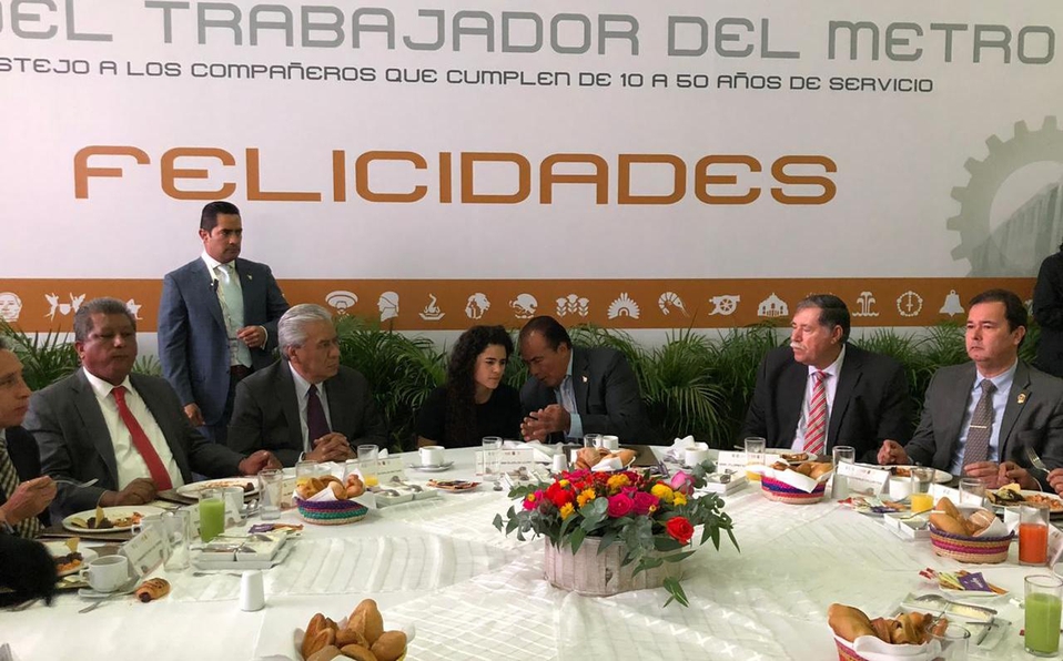 Fernando Espino encabeza el 50 aniversario del STC-Metro