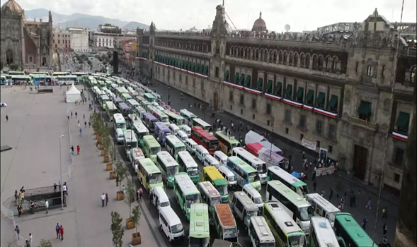Transportistas «paralizarán la capital» mientras Sheinbaum rinde su informe