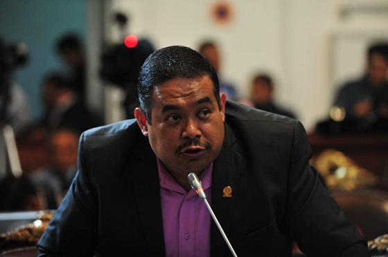 Diputado Martín Padilla Propone Colocar Fotos de las Briagas de PC