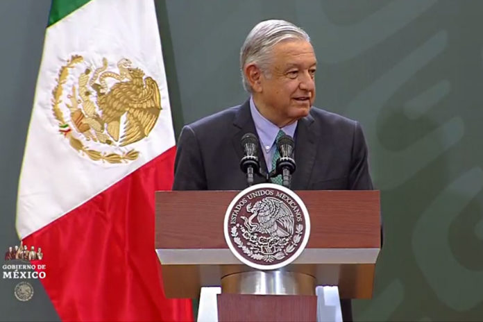 Renuncia de Medina Mora, para atender denuncias, revela AMLO