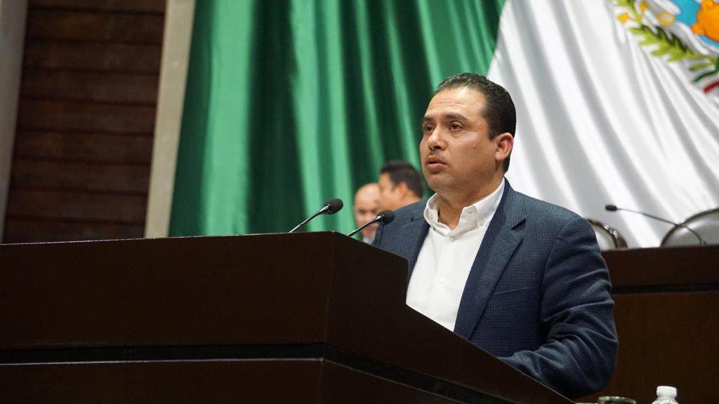 LÍDERES POLÍTICOS/PESCA Y ACUACULTURA