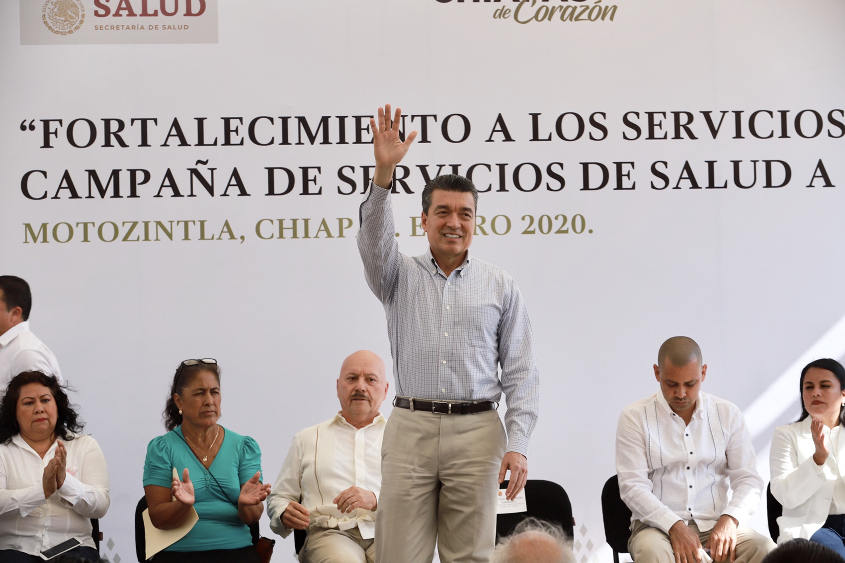 LÍDERES POLÍTICOS/BIENESTAR Y SALUD