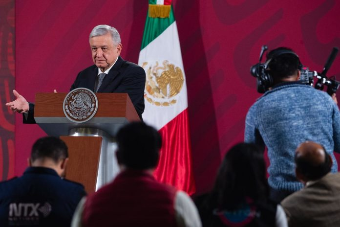 Iniciará AMLO limpia de corrupción en las administraciones portuarias del país