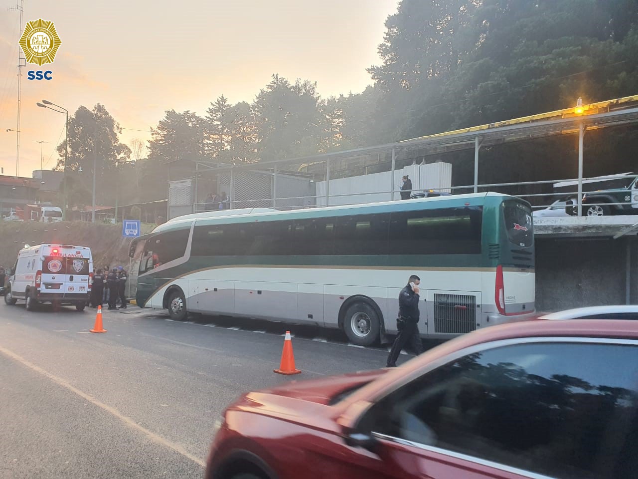 Muere de un tiro en el pecho pasajero al resistirse al atraco a bordo de un autobus en La Marqueza