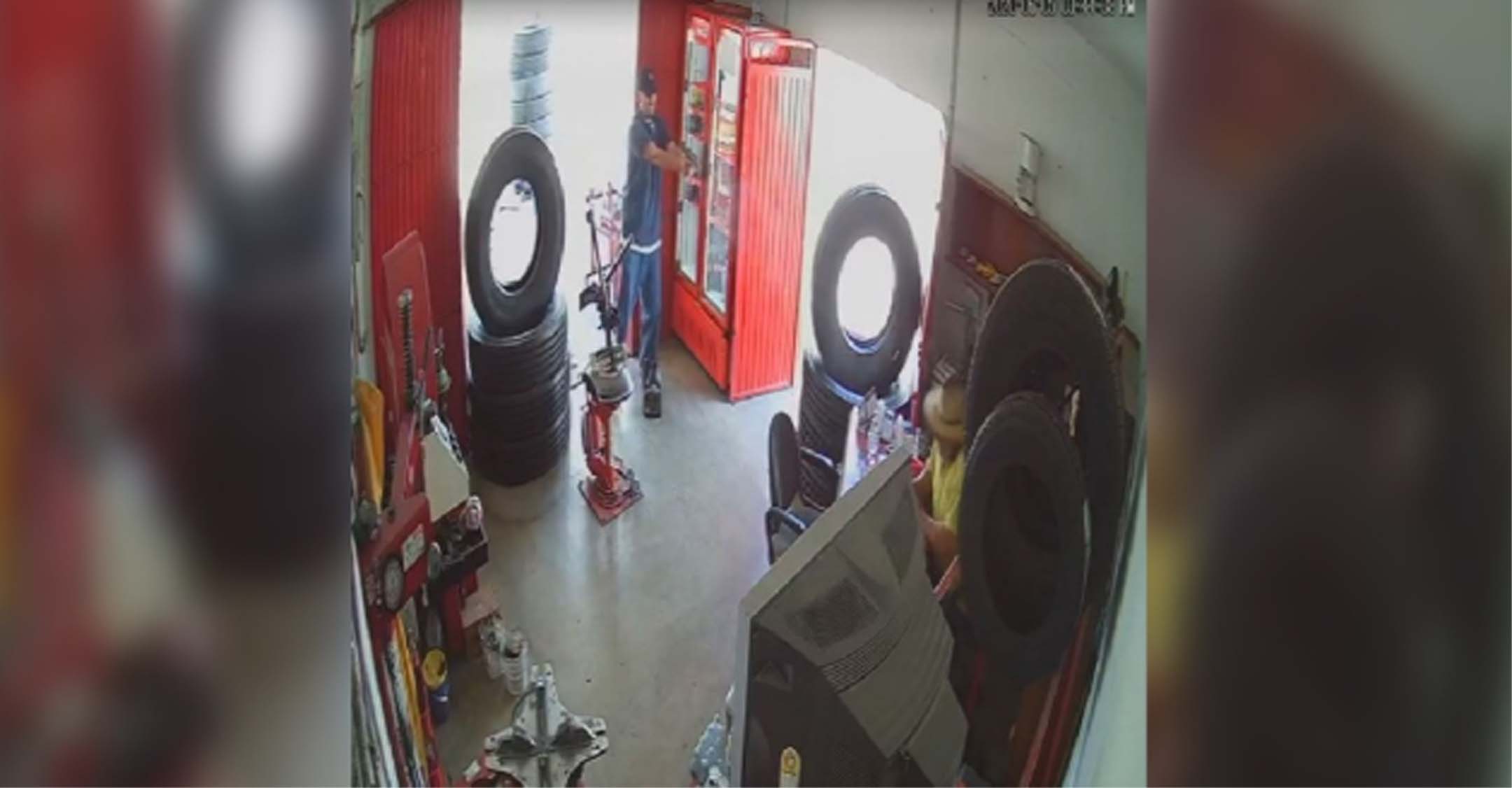 Atacan vulcanizadora en Celaya y matan a dos hombres