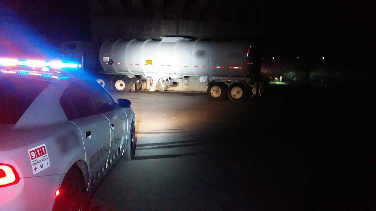 GN decomisa más de 30 mil litros de hidrocarburo y clausura una toma clandestina