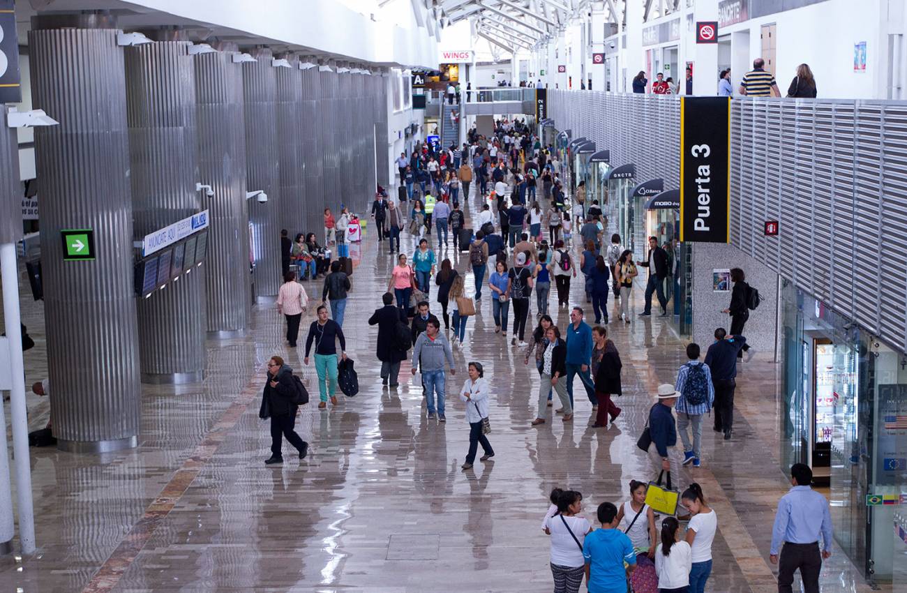 Líderes Políticos/Modificar ley de aeropuertos