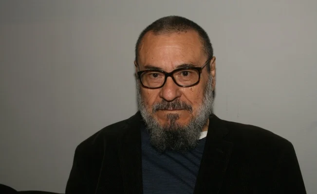 Fallece el poeta y ensayista José Vicente Anaya