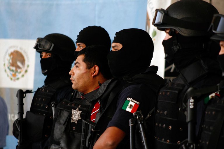 Frenan extradición de El Himmer a los EU