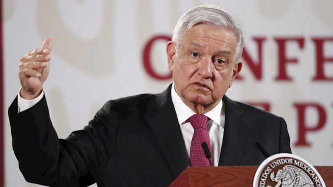Líderes Políticos/Incongruencias de AMLO