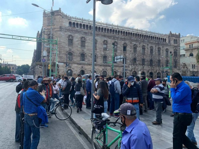 Reubicaran a ambulantes afectados por incendio
