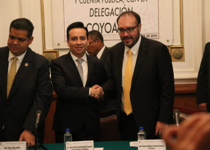 La Barriada/Martín Aguilar/Nadie sabe para quién trabaja