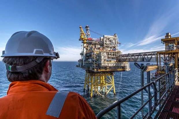 Pemex reporta más de 300 trabajadores muertos por Covid-19