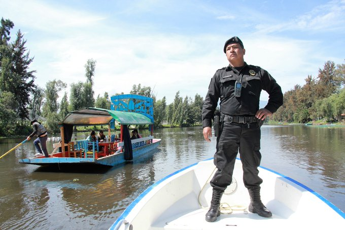 La policía ribereña inicia patrullajes en los embarcaderos de Xochimilco