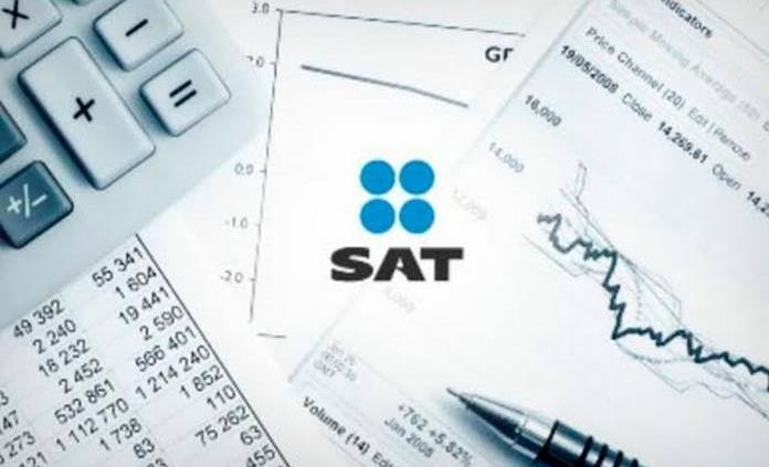 Factureras roban identidades para defraudar al SAT