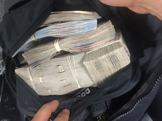 GN arresta a una persona en posesión de 800 mil pesos sin declarar