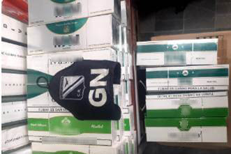GN asegura 8 mil cigarros apócrifos en un autobús de pasajeros