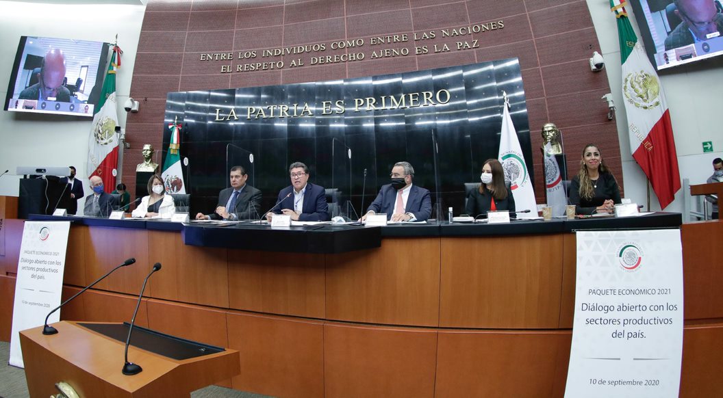 Paquete Económico 2021 es austero, y privilegia la política social: Monreal
