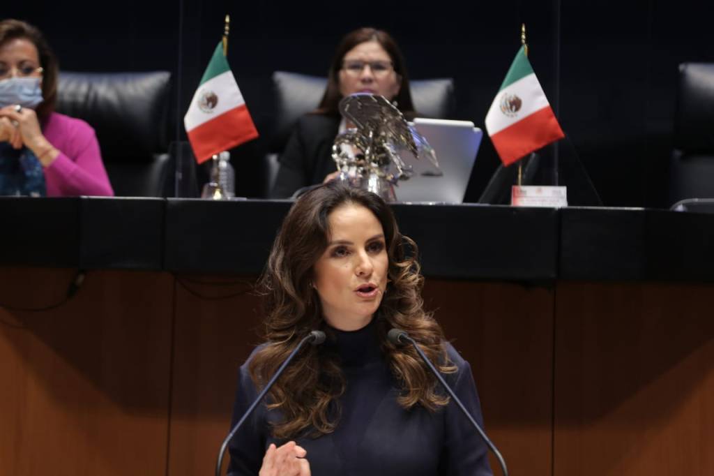 Pide PT nuevos impuestos para apoyar presupuesto del Ejecutivo
