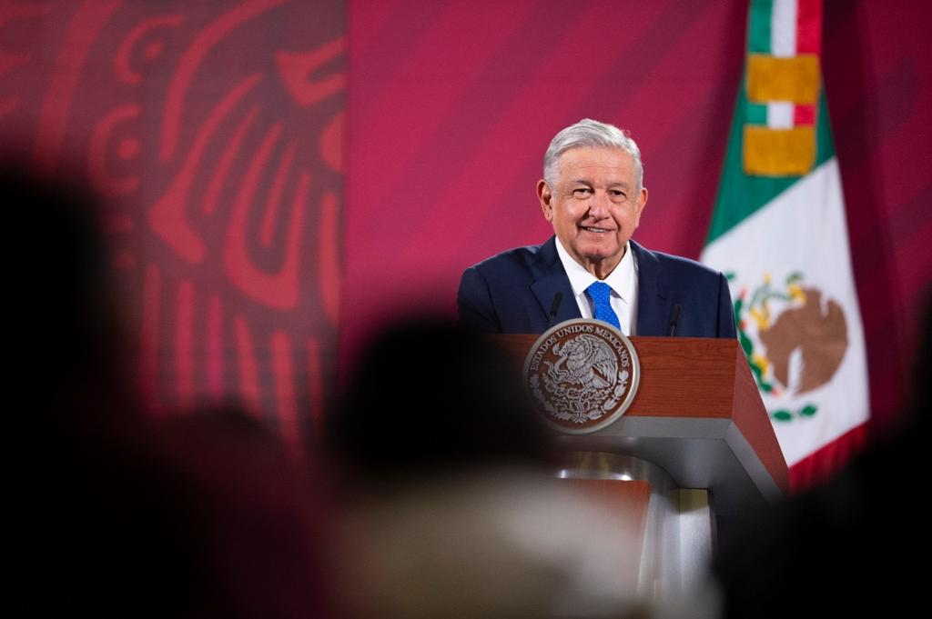 “Era caja chica”, responde AMLO ante desaparición de Fonden en pleno huracán Delta