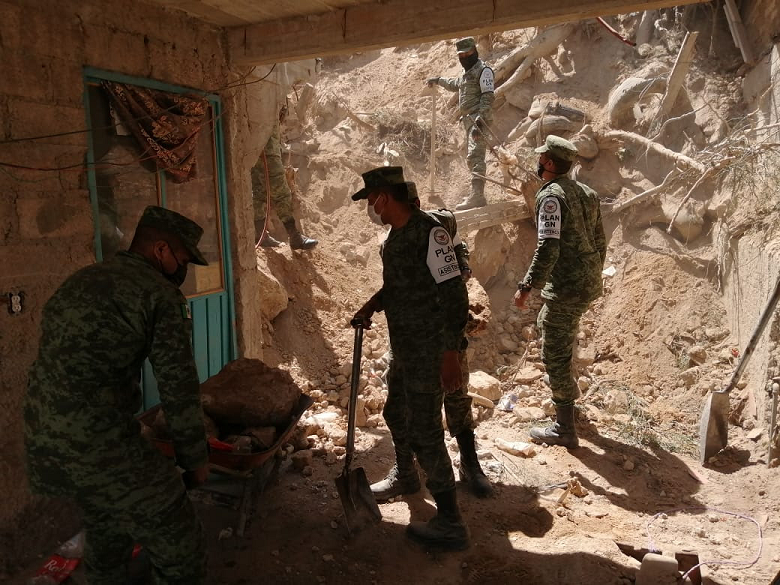 GN apoya a pobladores de Ecatepec por el desgajamiento de un cerro