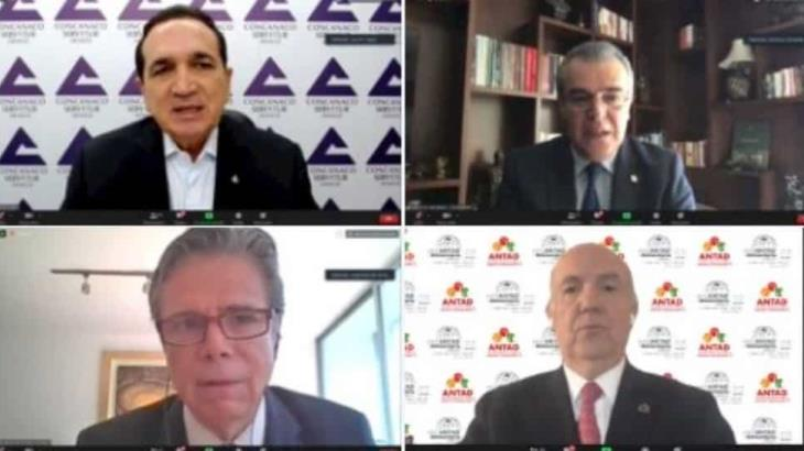 Adelantan aguinaldo a burócratas por el Buen fin y el SAT hará sorteos