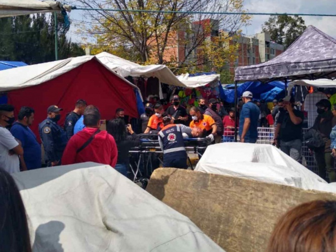 Dos lesionados por pleito entre asistentes al tianguis de Santa Cruz Meyehualco