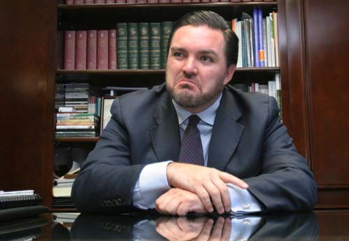 Burócratas con Covid-19 se les debe considerados como accidentes de trabajo: Döring