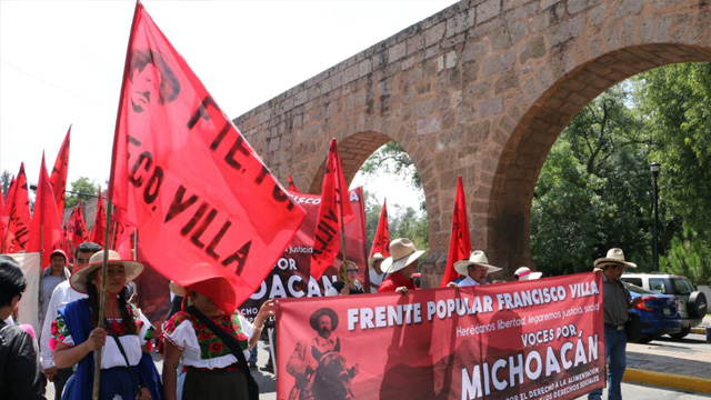 La Barriada/Martín Aguilar/La unión hace la fuerza