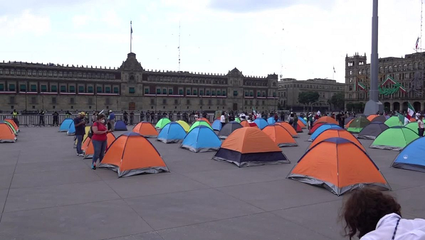 Retira FRENAA su campamento del Zócalo provisionalmente