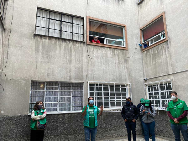 “Barrio Adentro” encuentra que familias sufren de salud y economía